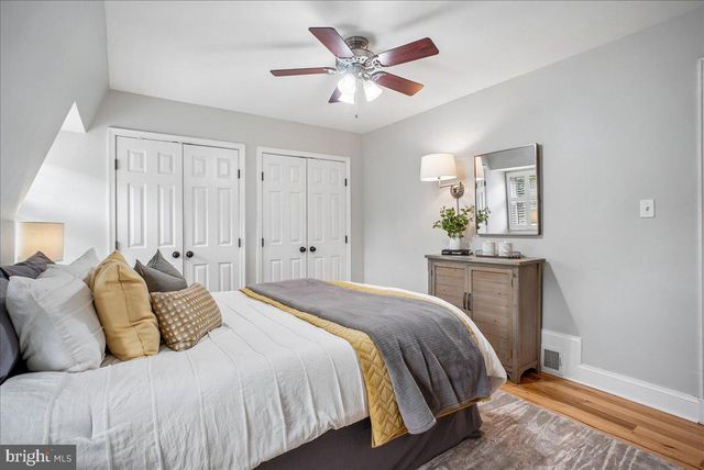 1803 LESLIE AVE, Alexandria, VA 22301