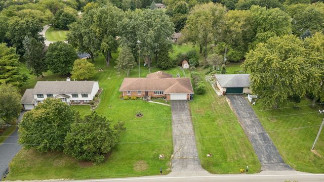 8598 Olson Road, Belvidere, IL 61008