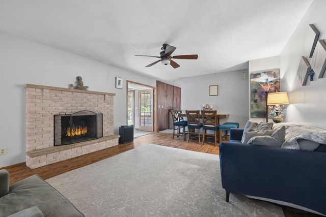 8598 Olson Road, Belvidere, IL 61008