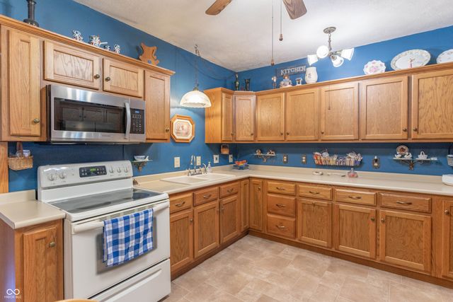 964 W Rusty Ridge, Martinsville, IN 46151