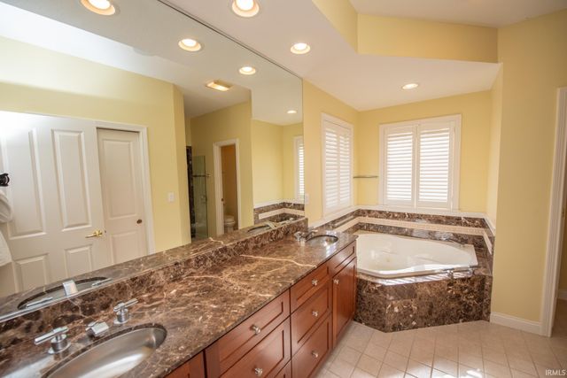 138 N Sharon Chapel Road, West Lafayette, IN 47906