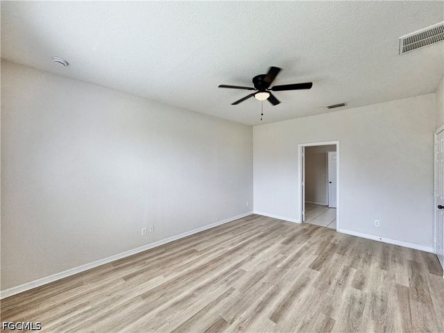 530 Kilgour AVE, Lehigh Acres, FL 33974