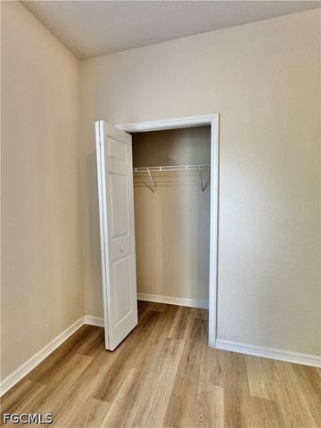 530 Kilgour AVE, Lehigh Acres, FL 33974