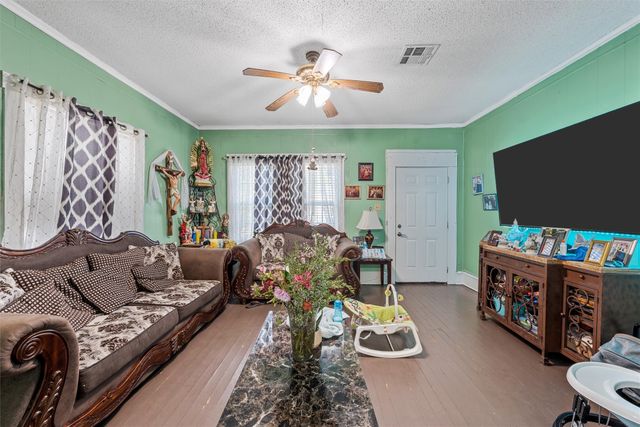1615 Mitchell Avenue, Waco, TX 76708