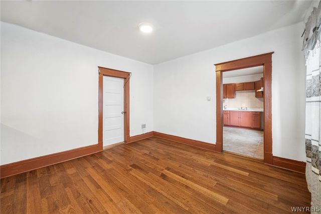 15 Cambridge Avenue, Buffalo, NY 14215