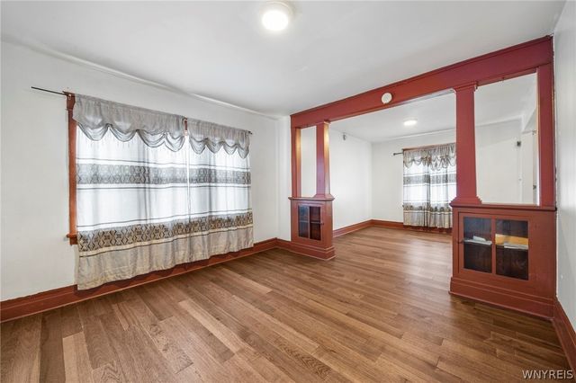 15 Cambridge Avenue, Buffalo, NY 14215