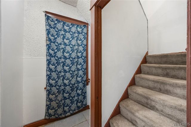 15 Cambridge Avenue, Buffalo, NY 14215