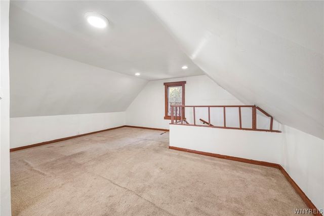15 Cambridge Avenue, Buffalo, NY 14215