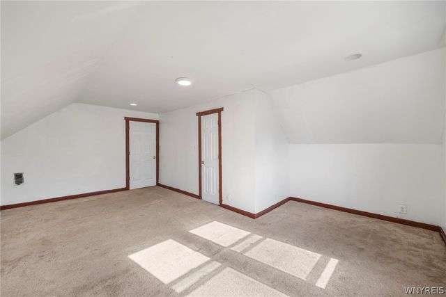 15 Cambridge Avenue, Buffalo, NY 14215