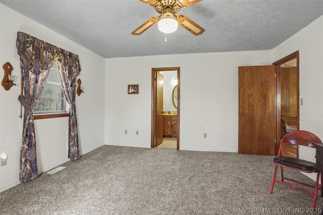 917 SW 499 Drive, Pryor, OK 74361