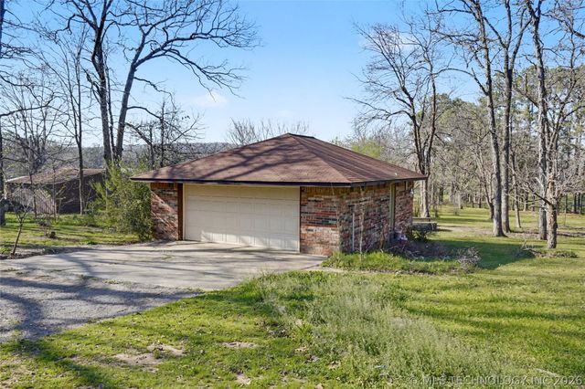 917 SW 499 Drive, Pryor, OK 74361