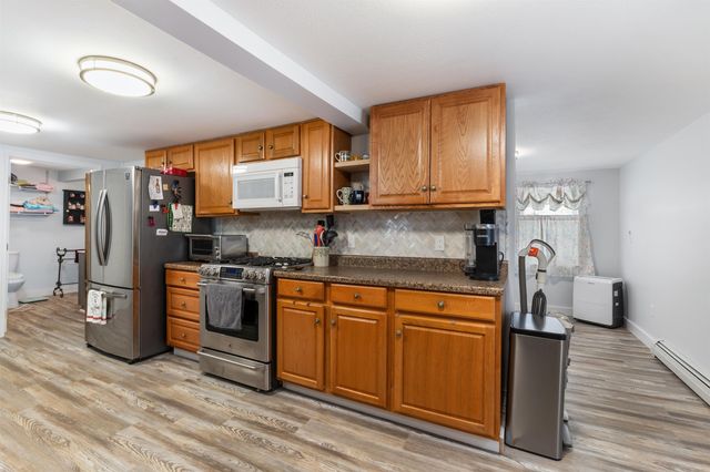 169 Main Street, Colebrook, NH 03576