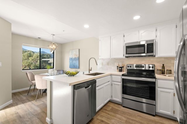 5565 Terra Granada Dr 1B, Walnut Creek, CA 94595