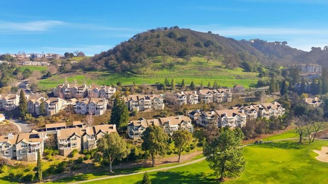 5565 Terra Granada Dr 1B, Walnut Creek, CA 94595