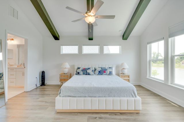 5631 Fletcher Oaks Drive, Tallahassee, FL 32317