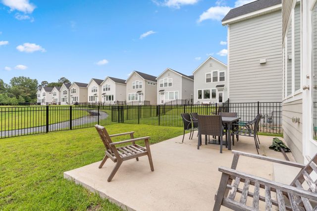 5631 Fletcher Oaks Drive, Tallahassee, FL 32317