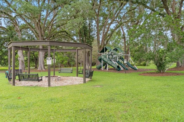 5631 Fletcher Oaks Drive, Tallahassee, FL 32317