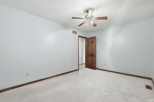 1536 Timberlake Trail, Fort Wayne, IN 46804