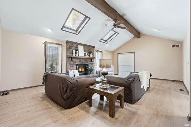 1536 Timberlake Trail, Fort Wayne, IN 46804