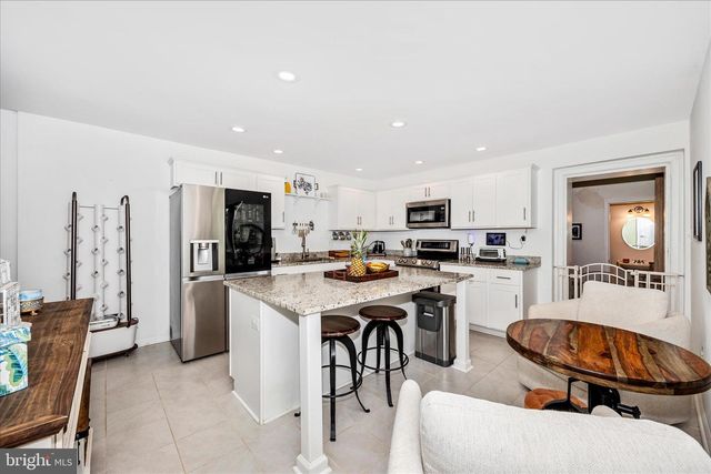 3823 ROUNDTREE RD, Jefferson, MD 21755