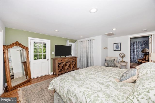 3823 ROUNDTREE RD, Jefferson, MD 21755