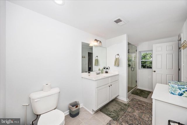 3823 ROUNDTREE RD, Jefferson, MD 21755