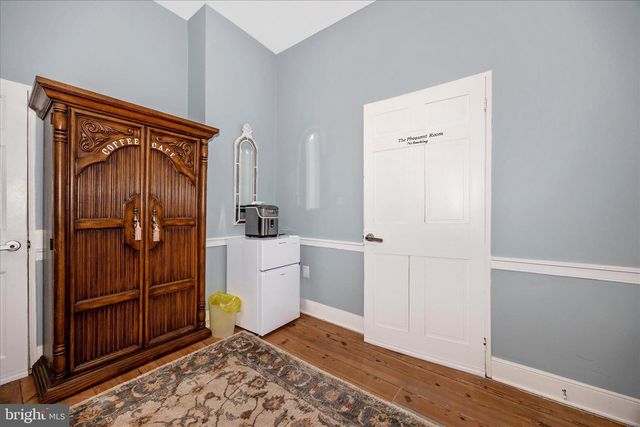 3823 ROUNDTREE RD, Jefferson, MD 21755