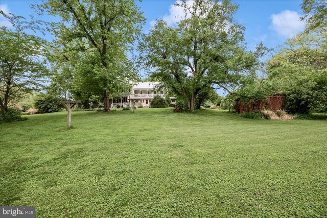 3823 ROUNDTREE RD, Jefferson, MD 21755