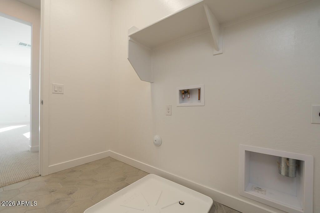 Image 17 of property listing at 5857 S GRANITE Street, Gilbert, AZ 85298