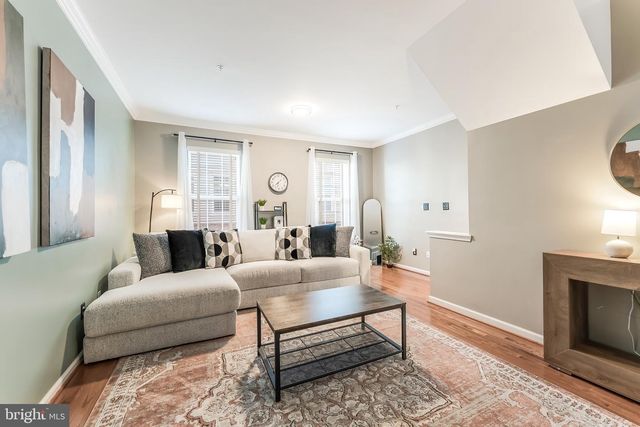 15381 ROSEMONT MANOR DR, Haymarket, VA 20169