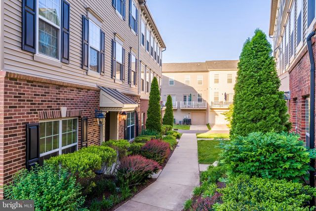 15381 ROSEMONT MANOR DR, Haymarket, VA 20169