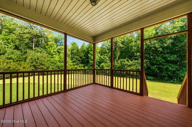 178 Mayfield Court, Whispering Pines, NC 28327
