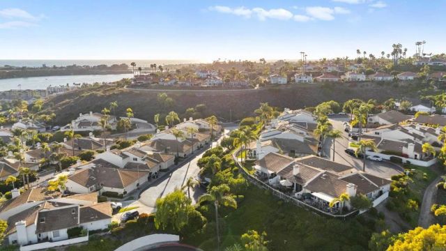 4819 Courageous Lane, Carlsbad, CA 92008
