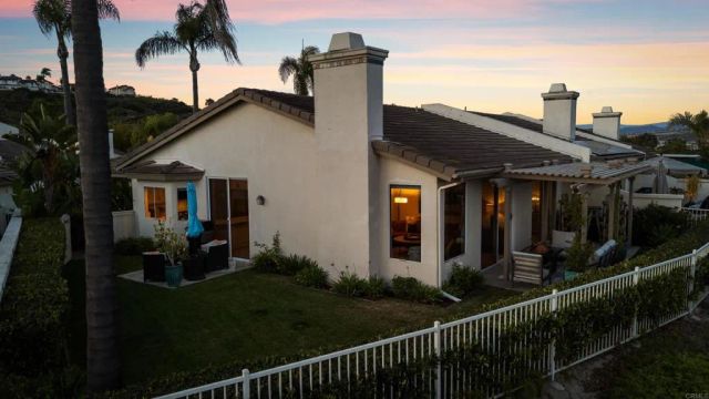 4819 Courageous Lane, Carlsbad, CA 92008
