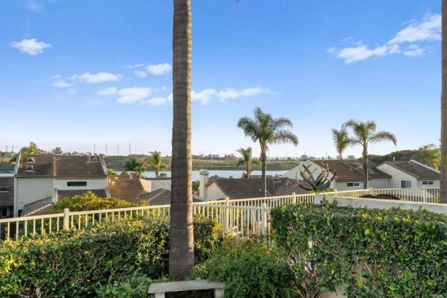 4819 Courageous Lane, Carlsbad, CA 92008
