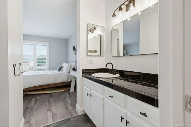 2306 Altisma Way 215, Carlsbad, CA 92009