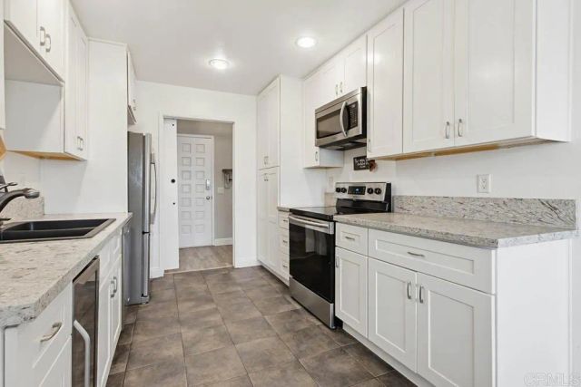 2306 Altisma Way 215, Carlsbad, CA 92009