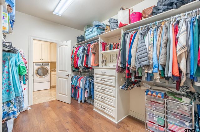 6356 Manchester Ct, Tyler, TX 75703