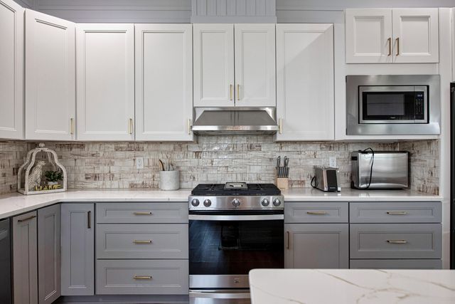 1233 Elderflower Drive, Niceville, FL 32578