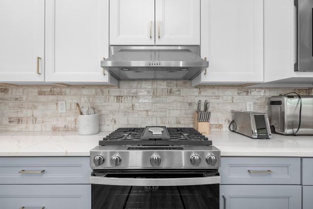 1233 Elderflower Drive, Niceville, FL 32578