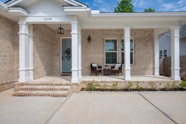 1233 Elderflower Drive, Niceville, FL 32578