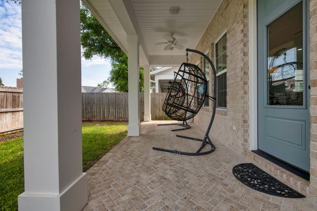 1233 Elderflower Drive, Niceville, FL 32578