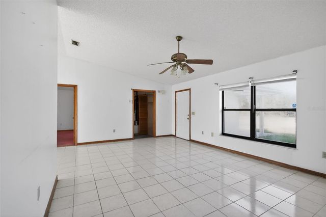 329 MARION OAKS COURSE, Ocala, FL 34473