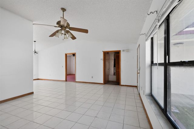 329 MARION OAKS COURSE, Ocala, FL 34473