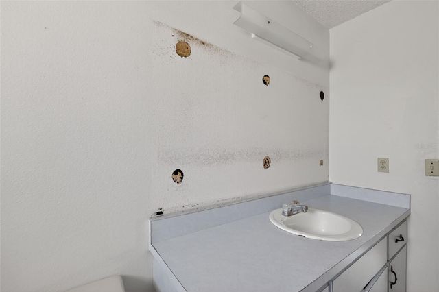 329 MARION OAKS COURSE, Ocala, FL 34473