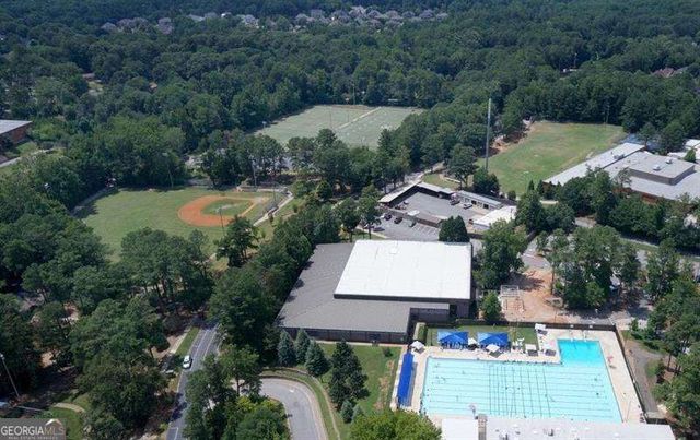 187 Thomas Circle, Roswell, GA 30075