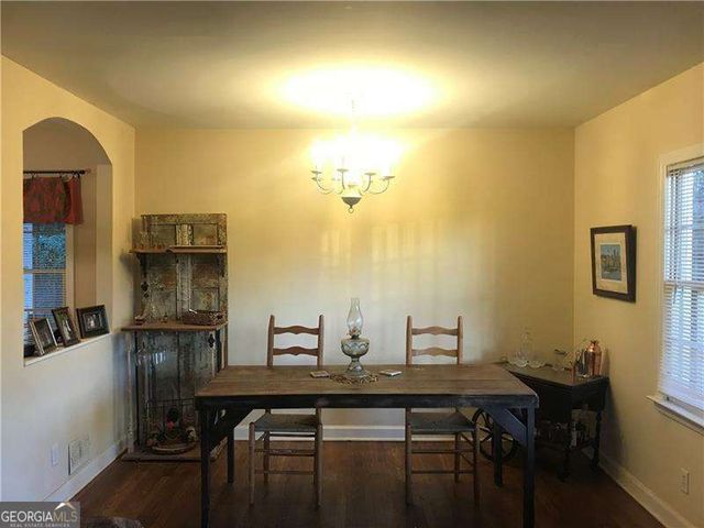 187 Thomas Circle, Roswell, GA 30075