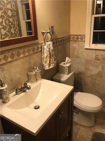 187 Thomas Circle, Roswell, GA 30075