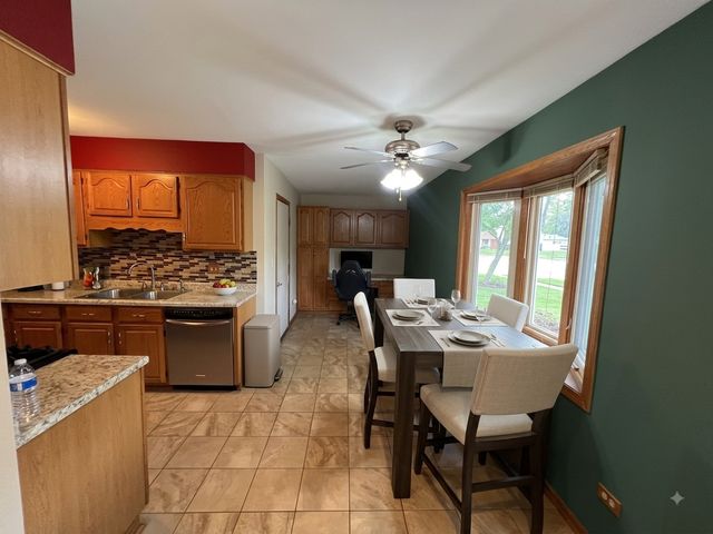 4120 Sumter Drive, Matteson, IL 60443