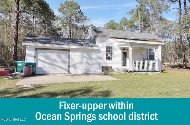 8708 Old Ccc Camp Road, Ocean Springs, MS 39564